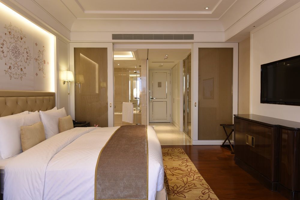 The Okura Prestige Taipei Ξενοδοχείο Εξωτερικό φωτογραφία A room at the Taj Bengal